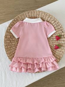 SHEIN Playful Pals 夏季嬰兒與女嬰針織POLO領短袖休閒運動可愛奶油黃直筒洋裝，彩虹滿版印花，下擺荷葉邊抽褶設計 - 粉色 - 查看 3