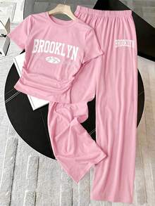 SHEIN 青少年女孩休閒日常百搭舒適寬鬆圓領短袖印花T恤與長褲套裝，夏季穿搭，柔軟針織，適合運動、外出、度假、旅行、學校、校園、大學等 - 粉色 - 查看 4