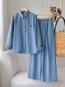 SHEIN EZwear 女款馬術刺繡單排扣襯衫與長褲休閒牛仔套裝，兩件套女裝套裝 - 中等水洗藍 - 查看 6