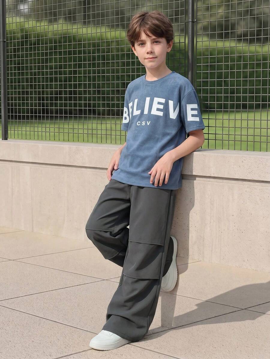 SHEIN Casuvi Kids 男童休闲日常通勤字母印花短袖T恤和松紧腰裤套装,春夏秋季 - 彩色 - 查看 1