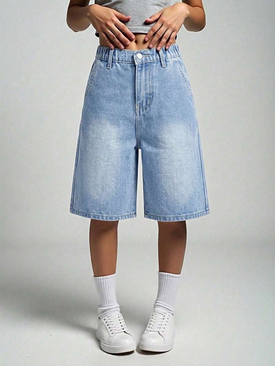 SHEIN 女童 Y2K 牛仔短褲,夏季新品,彈性腰頭設計,淺藍牛仔色,休閒百搭,寬鬆大腿膝蓋長度牛仔中短褲,舒適純棉牛仔布,適合學校、暑假、日常外出、居家、戶外等多種場合 - 淺色水洗藍 - 查看 1