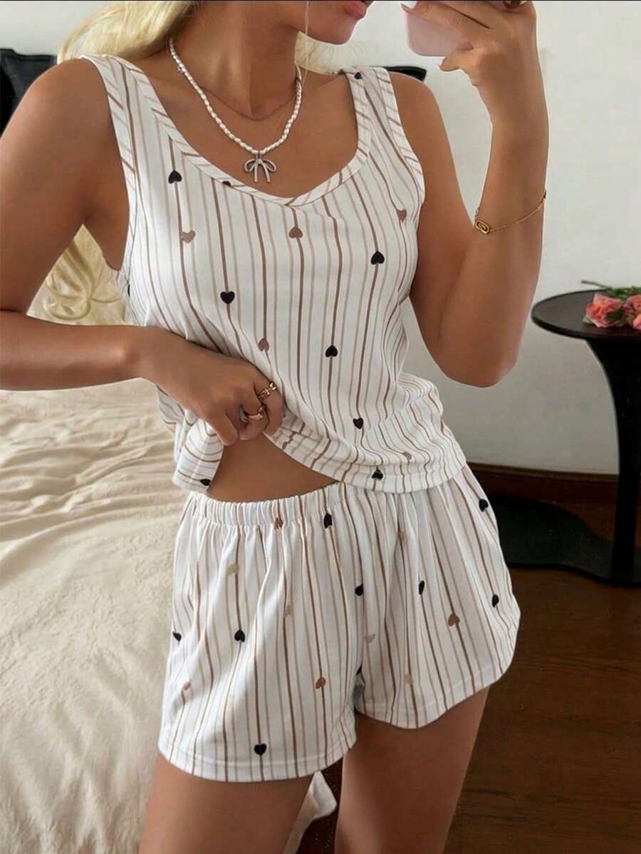 SHEIN Casual Underwear&Sleepwear 女款休閒針織背心上衣與短褲條紋愛心印花睡衣套裝 - 咖啡棕 - 查看 1