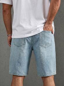 Manfinity LEGND Men's Fashion Versatile Letter Print Distressed Denim Shorts With Pockets - Light Wash - View 2