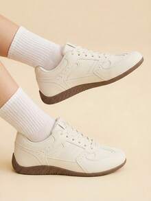 CUCCOO EASI Women's Lace-Up Splicing Design Round Toe Flat-Bottomed Sports Casual Shoes Simple And Comfortable PU Leather Black Color Matching Casual Sports Shoes Daily Outdoor Leisure - off-white - View 3