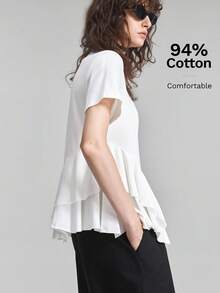 Ontre Camiseta para mujer de color beige, cómoda, de tela premium amigable con la piel, ajustada, cuello redondo, hombros regulares, manga corta, bajo con volantes, estilo moderno, bohemio, para vacaciones, playa, conciertos de música country, estilo occidental, casual, de lujo discreto, estilo old money, para cruceros, minimalista, de lujo silencioso, con textura, esencial, para negocios casual, urbano, para oficina, para desplazamientos urbanos, de alta calidad, para aeropuerto, para todas las estaciones, versátil, serie especial de vacaciones - Blanco - Ver 5