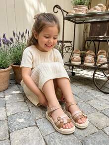 Sandalias Beige con Flores para Niñas – ¡Ternura y Estilo en Cada Paso! - Beis - Ver 2