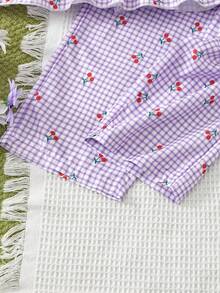 SHEIN Vintaside Kids 少女新款清新甜美藍白格紋櫻桃印花無袖上衣 3D鉤編櫻桃裝飾 + 寬鬆寬腿長褲 2件套，適合日常休閒海灘度假，夏季 - 紫色 - 查看 4