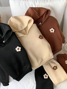 SHEIN 6件組女嬰可愛純色愛心圖案連帽衛衣與鬆緊腰長褲套裝，秋冬女嬰連帽衫女嬰服飾棕色女嬰套裝女嬰運動服套裝秋季 - 黑色 - 查看 6