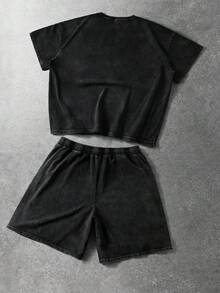 ROMWE MEN Set Kaos dan Celana Pendek Pria Ukuran Besar dengan Desain Vintage Washed - Hitam - View 2