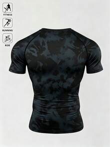 BATMAN X SHEIN Acti Log Camiseta deportiva de manga corta con estampado de murciélago y ajuste ceñido para hombres - Multicolor - Ver 2