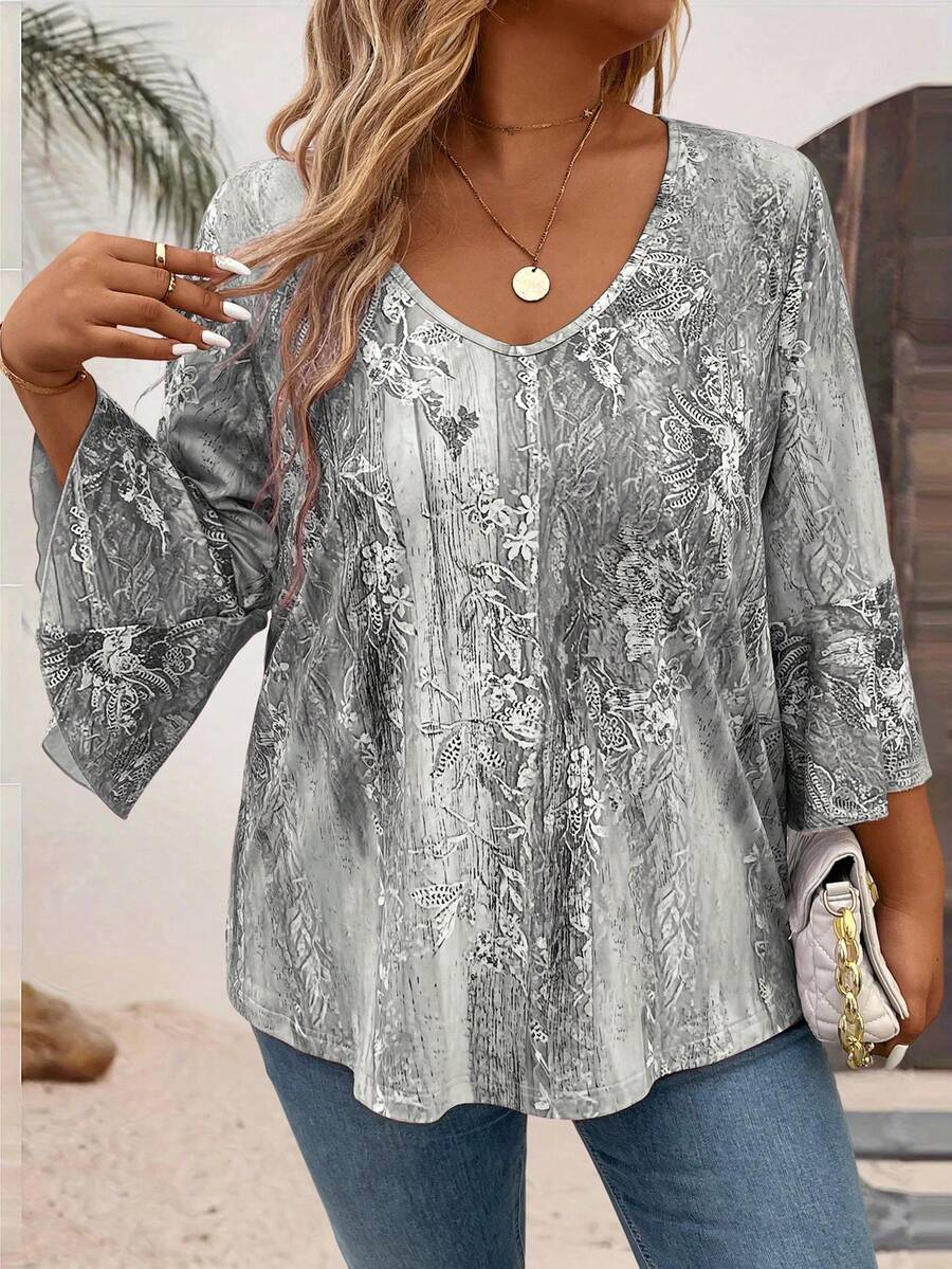 SHEIN 大尺碼女款休閒數位印花甜心領 3/4 袖 T-shirt 女款圖案上衣 - 黑色 - 查看 1