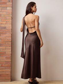 SHEIN Vestido extra largo para mujer de verano, nuevo, sexy y minimalista, color café liso, de satén, con cuello alto, bufanda, lazo en la espalda y espalda abierta, para fiesta, cóctel, eventos formales, boda, dama de honor, cumpleaños, vacaciones y citas - Marrón - Ver 3