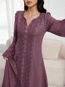 Al Najma 女款對比蕾絲長袖優雅端莊休閒柔軟修身阿拉伯風洋裝 冬季正式洗禮賓客晨間紫色 - 紫色 - 查看 6