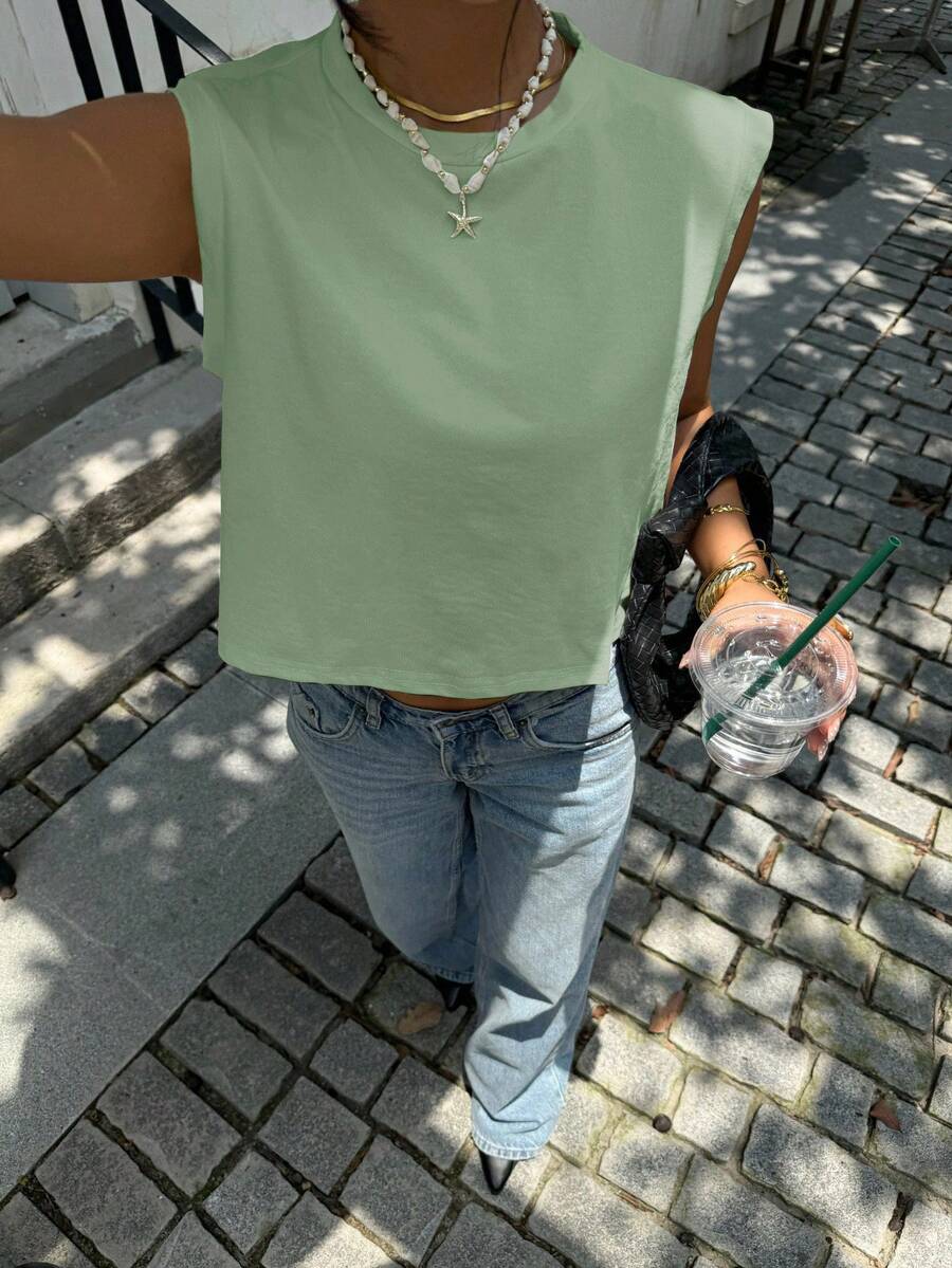 Siren Gaze Casual Versatile Solid Color Wide Shoulder Cropped Tank Top - Green - View 1