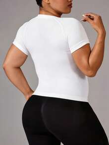 Velisys Velisys Women's Plus Size Solid Color Short Sleeve Fitted Sports T-Shirt - Multicolor - View 2