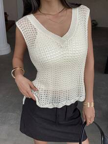 Yunfilé Women's Solid Color V-Neck Hollow Out Casual Daily Tank Top, Summer Occasion Cream White - Apricot - View 6