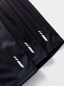 SHEIN 兒童 6 件組買 2 送 1 小男孩休閒舒適運動漸層圖案圓領短袖 T 恤與短褲套裝,灰色漸層 T 恤套裝、螢光綠漸層 T 恤套裝、紫色漸層 T 恤套裝,基礎上衣、基礎下裝,Y2K 套裝,適合春/夏、外出、情人節、約會、旅行、度假、家庭聚會、開學、婚禮、夜晚、運動、生日派對 - 彩色 - 查看 4