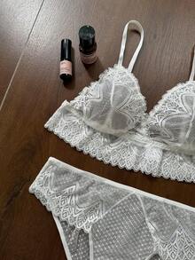 Dream Adore Set di reggiseno senza ferretto e slip con patchwork in pizzo, serie casual taglie forti, 2 pezzi - Bianco - Visualizzare 5