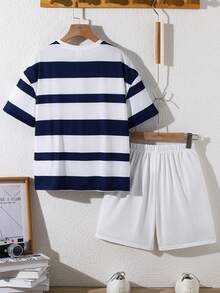 SHEIN Kids 2pcs/Set Tween Boy Casual Striped Logo Print Short-Sleeved T-Shirt Solid Color Shorts Two Pieces Suit, Suitable For Outdoor Summer Suitable For School, Garden, Beach, Birthday Spring, Summer - Blue and White - View 4