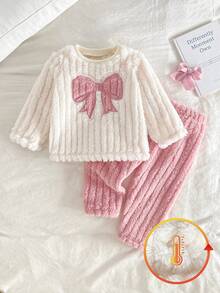 SHEIN 2 Stücke Set Herbst/Winter: Doppelseitiges Plüsch-Set für Babys, bestehend aus einem süßen rosa Plüsch-Oberteil mit Schleifenstickerei in Off-White mit langen Ärmeln und einer dicken, rosa gestreiften Hose. - Pink - Übersicht 5