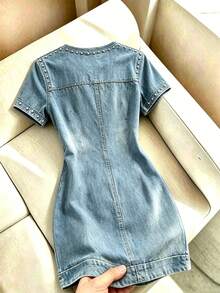 Resyla Vestido mini ajustado con remaches estampado no vaquero, vestido de manga corta azul lavado elástico - Multicolor - Ver 2