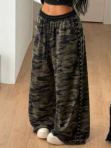 Coolane Pantalones largos de cintura alta y holgados con estampado de camuflaje y decoración metálica lateral para mujer - Verde militar - Ver 3
