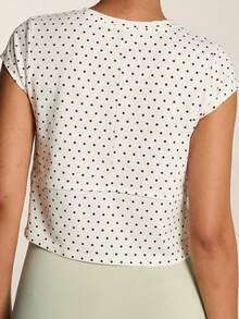 SHEIN BAE Women's Casual Black Polka Dot Print Asymmetrical Hem Sporty Loose T-Shirt For Yoga, Pilates, Running, Fitness. Sports - Black and White - View 7