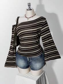 SHEIN ICON 大尺碼 Y2K 復古不對稱單肩針織收腰 T-shirt 上衣，休閒復古不對稱單肩長袖上衣 - 彩色 - 查看 4