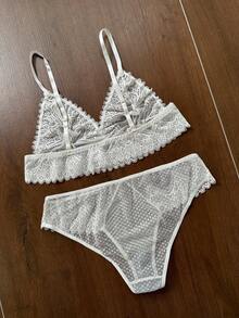 Dream Adore Set di reggiseno senza ferretto e slip con patchwork in pizzo, serie casual taglie forti, 2 pezzi - Bianco - Visualizzare 2