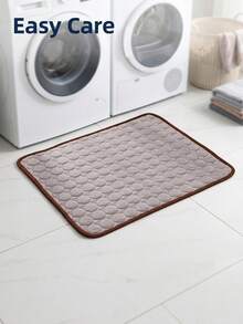 Super Soft And Warm Polyester Cat And Dog Thick Heat Storage Pad With Five Layers That Can Be Machine Washed, Suitable For Warm Pads For Large, Medium And Small Pets - Grey - View 4