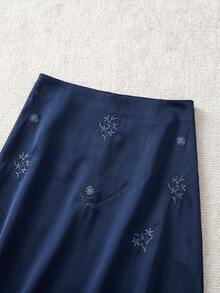 Feyla Women's Floral Embroidered Elegant Commuter Skirt - Navy Blue - View 8
