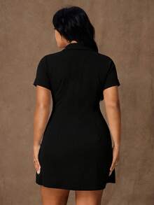 Rustia Vestido casual de unicolor con efecto estilizante para tallas grandes - Negro - Ver 2