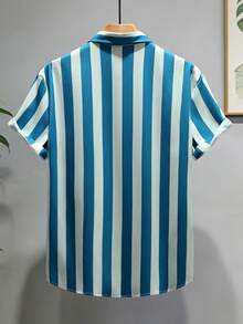 Manfinity Homme Camisa casual de manga corta con rayas y un solo botón para hombre (corte aleatorio) - Multicolor - Ver 2