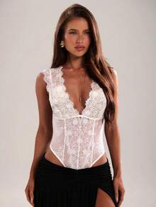 SHEIN BAE 女款蕾絲拼接V領性感百搭日常穿著連身衣 - 白色 - 查看 1