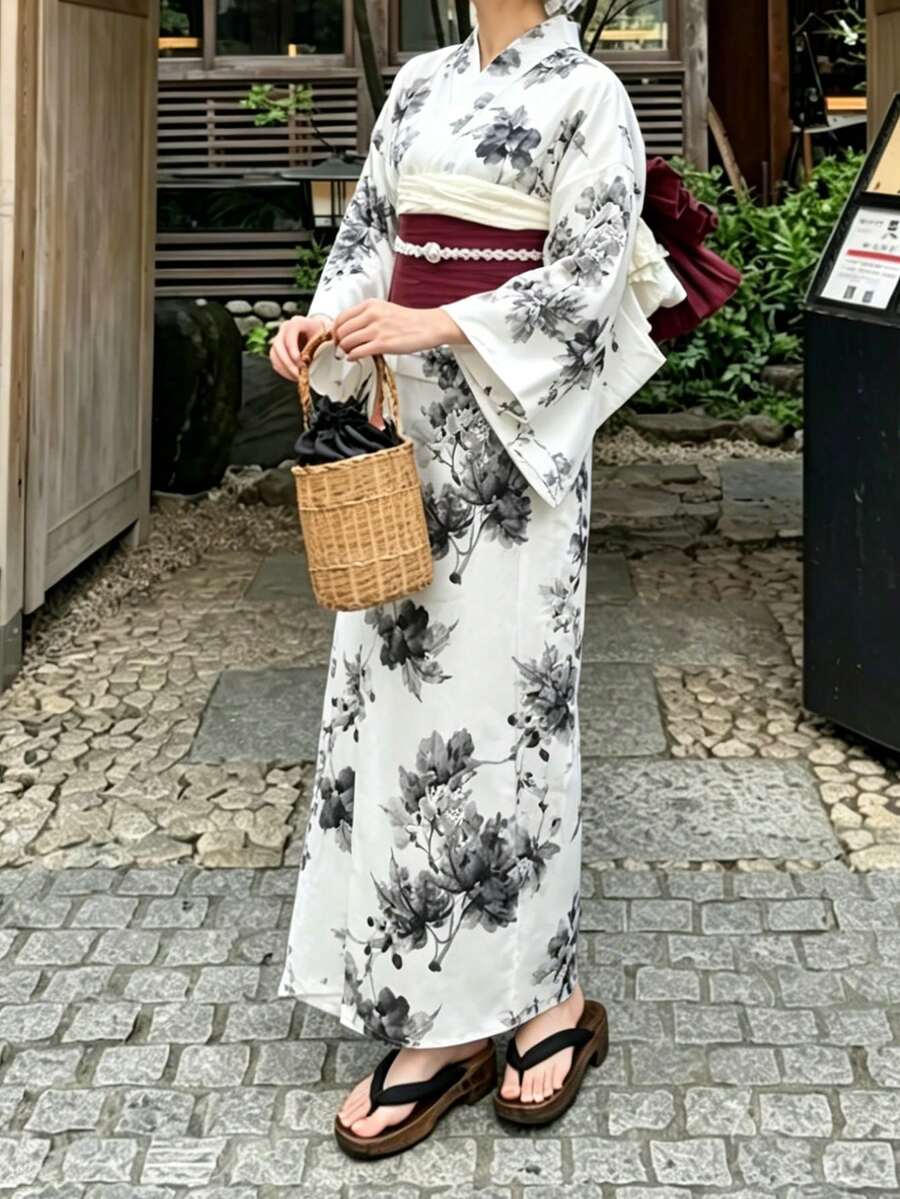Irokai 日式傳統夏季女款兩件式和服浴衣 水墨印花（不含腰帶） - 黑與白 - 查看 1