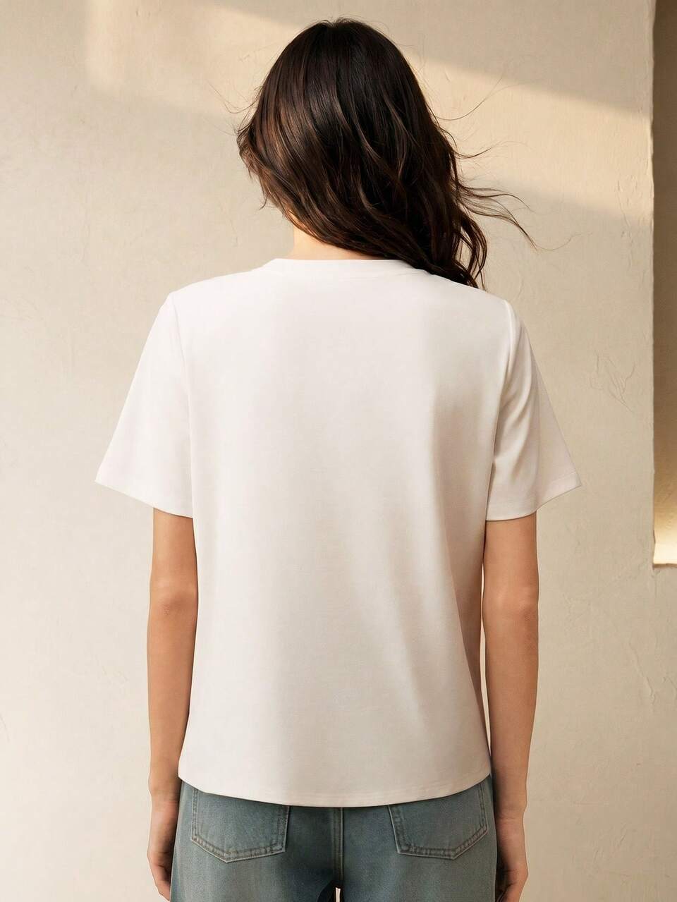 Anewsta Women's Elegant Jellyfish Embroidered Loose White And Silver Short Sleeve T-Shirt, Spring/Summer Casual Tee, Graceful Top Everyday