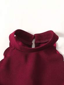 Vestido infantil para niña joven, casual y elegante, de moda, color rojo sólido, cuello alto, sin mangas, con cintura ceñida, corte evasé, bajo con pétalos y bajo curvo, vestido sin mangas, vestido color burdeos, vestido para niños - Burdeos - Ver 5