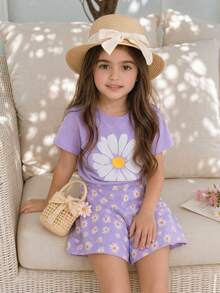 SHEIN Genkimix Kids Toddler Young Girl Fashion Minimalist Big Floral Print Purple Round Neck Short Sleeve T-Shirt Paired With Daisy Asymmetric Shorts Set, Spring Casual Outfit - Multicolor - View 3