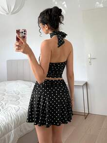SHEIN EZwear 女款波點印花短版時尚掛脖繫帶背心上衣與抓皺迷你裙2件組 - 黑與白 - 查看 3