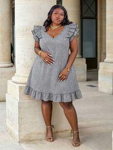 CurvyTilda Plus Size Loose Black & White Plaid Mini Dress, For Summer Elegant - Black and White - View 4