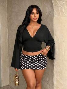 Rustia Plus Size Women's Casual Cinched Waist Top, Wide Cuff V-Neck Top, Fashionable Comfortable Early Autumn Spring Fall - Black - View 3