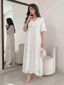 Yasmyna Spring/Summer Fashion Vacation V-Neck Short Sleeve Placed 3D Embroidered Flared Dress - White - View 4