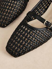 Rosivie Braided Hollow Mary Jane Block Heel Shoes Fall Shoes - Black 1 - View 5