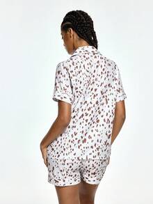 Rest Era Women's Light Gray Leopard Print Short Sleeve Shorts Pajama Set, Standard Size - Grey - View 3