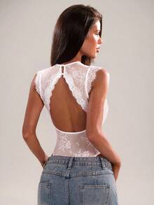 SHEIN BAE 女款蕾絲拼接V領性感百搭日常穿著連身衣 - 白色 - 查看 2
