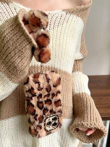 1pc Personalized Leopard‑Print Fluffy Bracelet Phone Case With Lens Bracket, Warm Autumn‑Winter Style, Compatible With IPhone 17 Pro Max/16 Pro/15/14/13/12/11 - Multicolor - View 5