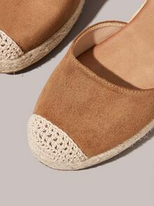 Styleloop Solid Color Gentle And Versatile Buckle Wedge Sandals - Coffee - View 5