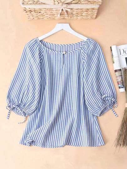 Linhara Blusa elegante para mujer de talla grande, estilo commuter de verano, color rosa loto, manga corta con puño de lazo, cuello redondo, manga farol, tela texturizada a rayas con botones de piedra y diseño de ojo de gato