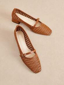 Rosivie Braided Hollow Mary Jane Block Heel Shoes - Ginger 1 - View 1