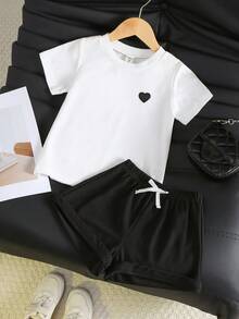 SHEIN Genkimix Kids 女童時尚可愛愛心刺繡針織短袖T恤上衣套裝，適合日常休閒、運動、外出與度假 - 彩色 - 查看 7